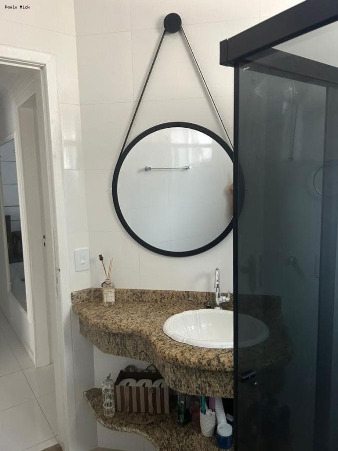 Apartamento para Venda em Itapema, meia praia, 3 dormitórios, 2 banheiros, 1 vaga