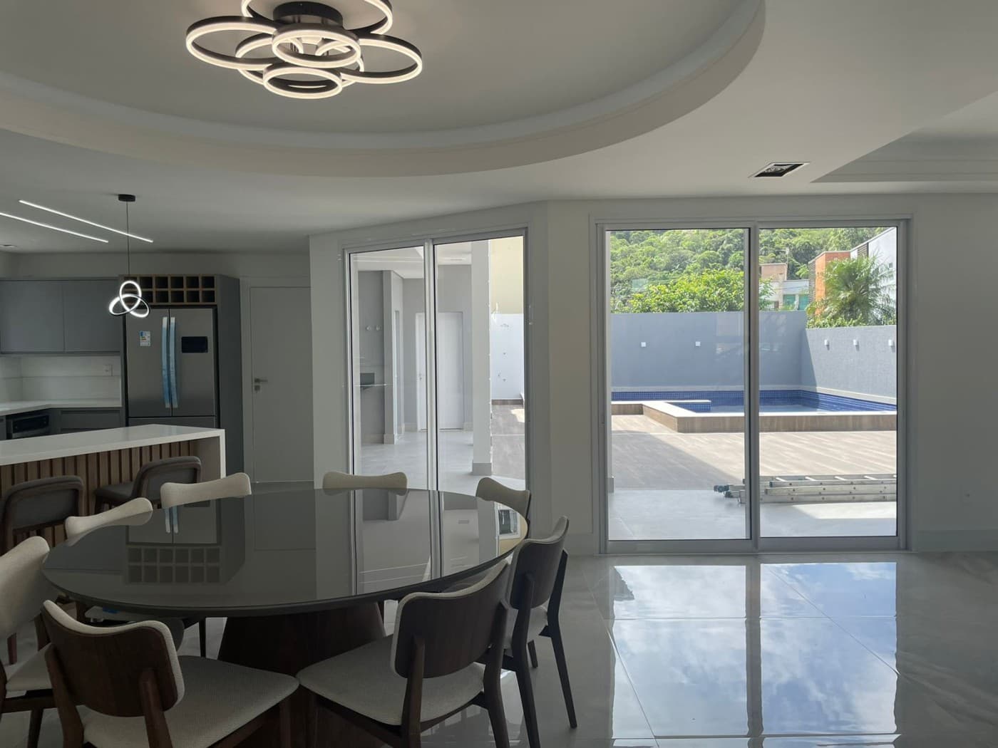 Casa para Venda em Balneário Camboriú, ARAPONGAS, 5 dormitórios, 5 suítes, 6 banheiros, 3 vagas