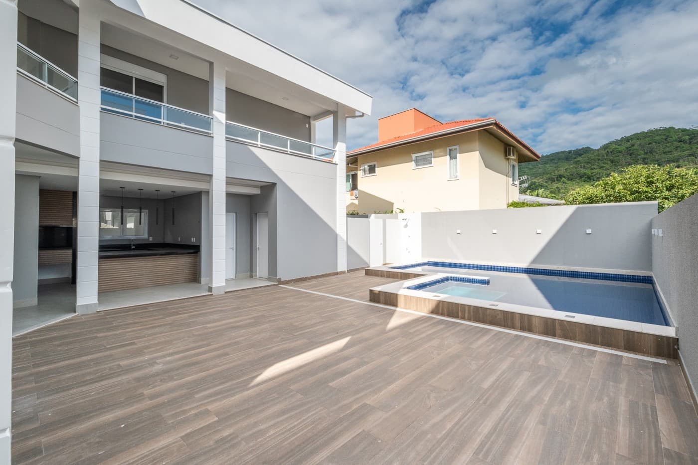 Miniatura 27